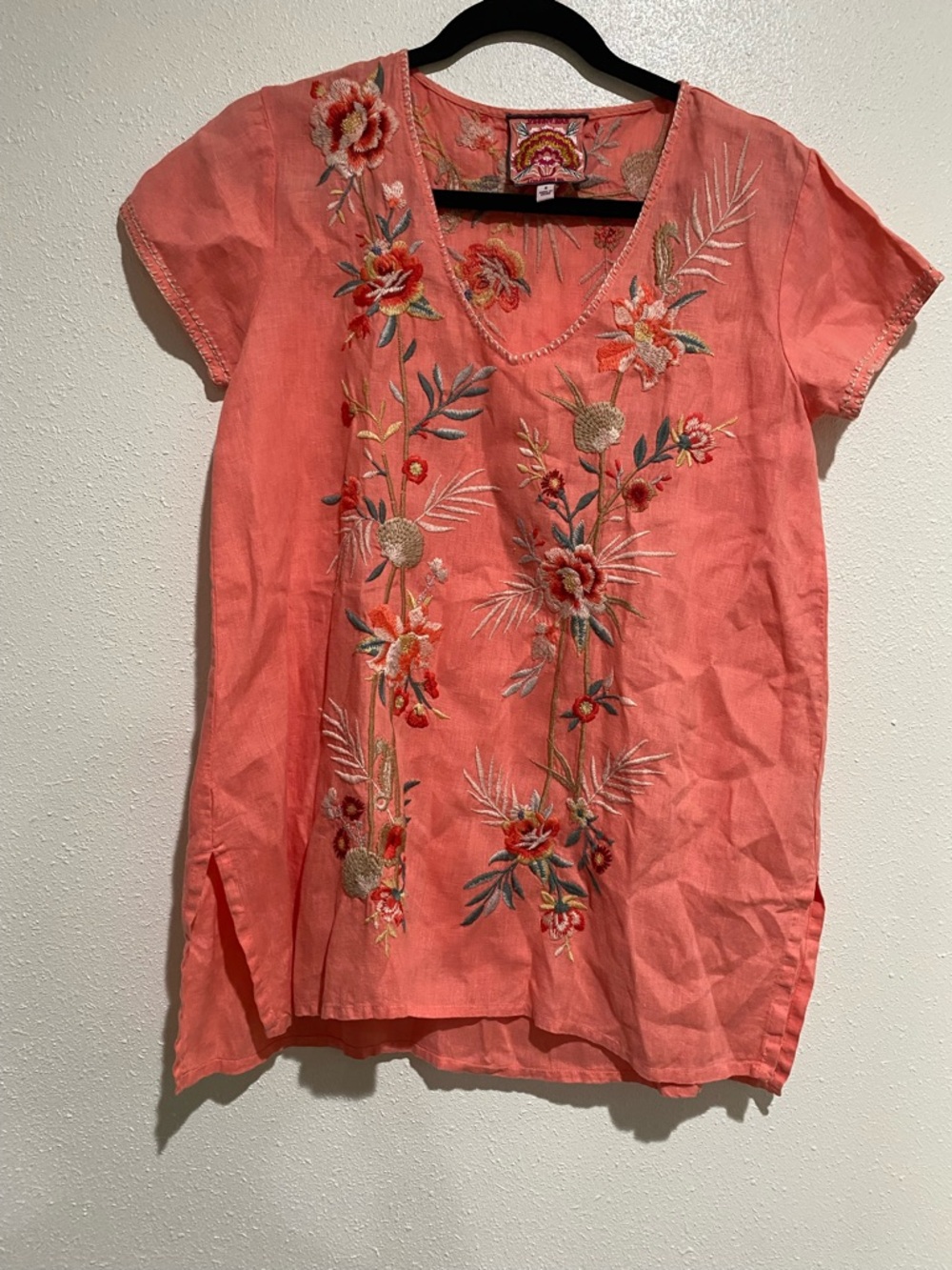Johnny Was Coral Linen Embroidered V-Neck Tunic